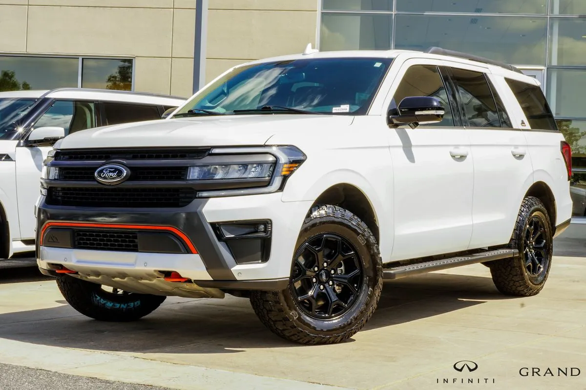 White 2023 Ford Expedition Timberline for sale in Macon, GA