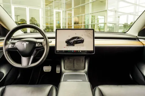 More photos of 2022 Tesla Model 3 Performance at Grand Infiniti of Macon, GA