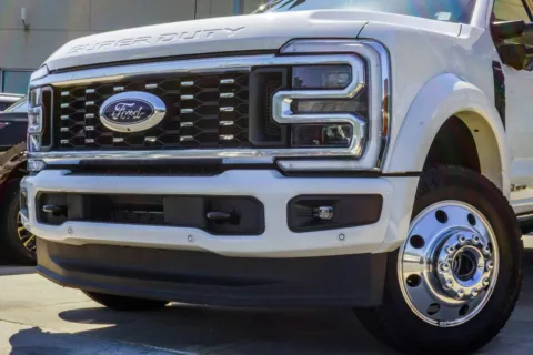 Photos of 2025 Ford F-450SD Platinum for sale in Macon, GA at Grand Infiniti of Macon