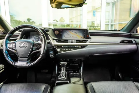 More photos of 2021 Lexus ES 350 at Grand Infiniti of Macon, GA