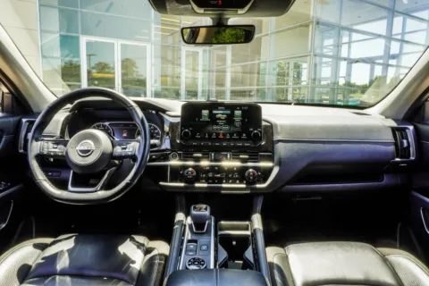 More photos of 2023 Nissan Pathfinder SL at Grand Infiniti of Macon, GA