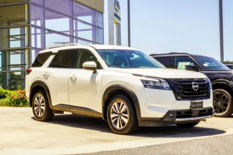 More photos of 2023 Nissan Pathfinder SL at Grand Infiniti of Macon, GA