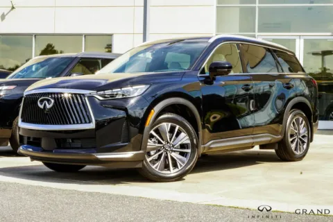 Black 2027 INFINITI QX60 LUXE for sale in Macon, GA
