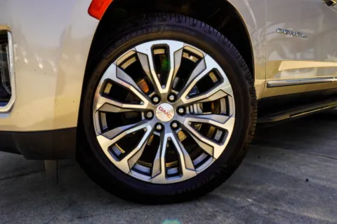 Another view of 2021 GMC Yukon XL Denali for sale in Macon, GA at Grand Infiniti of Macon