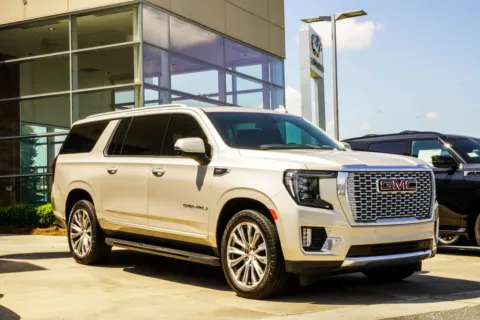 More photos of 2021 GMC Yukon XL Denali at Grand Infiniti of Macon, GA