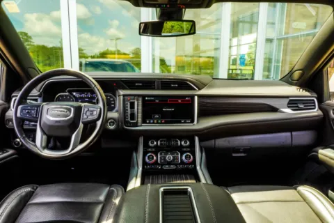 More photos of 2021 GMC Yukon XL Denali at Grand Infiniti of Macon, GA
