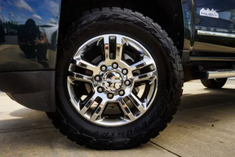 Another view of 2019 Chevrolet Silverado 2500HD High Country for sale in Macon, GA at Grand Infiniti of Macon