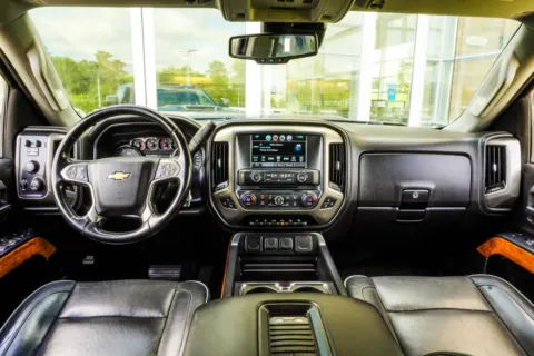 More photos of 2019 Chevrolet Silverado 2500HD High Country at Grand Infiniti of Macon, GA