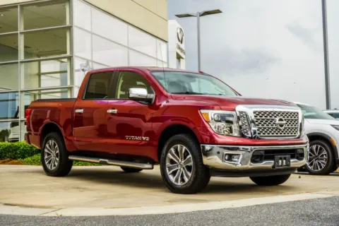 More photos of 2019 Nissan Titan SL at Grand Infiniti of Macon, GA