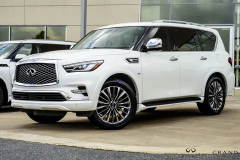 White 2019 INFINITI QX80 LUXE for sale in Macon, GA