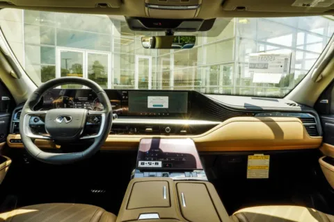 More photos of 2027 INFINITI QX80 LUXE at Grand Infiniti of Macon, GA