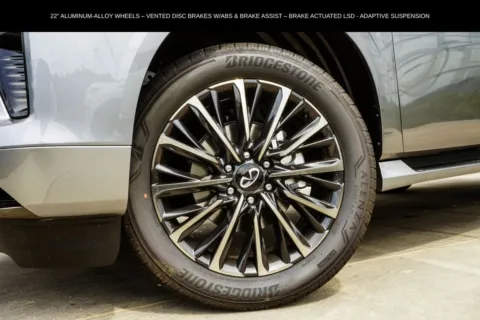 Another view of 2027 INFINITI QX80 AUTOGRAPH for sale in Macon, GA at Grand Infiniti of Macon