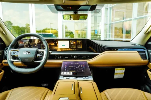 More photos of 2027 INFINITI QX80 LUXE at Grand Infiniti of Macon, GA