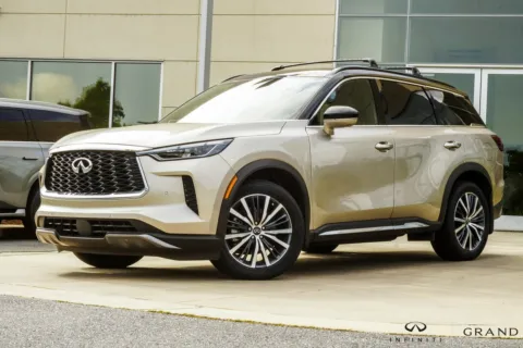 Black 2023 INFINITI QX60 Autograph for sale in Macon, GA