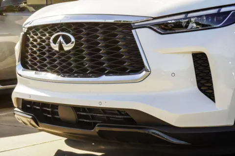 Photos of 2025 INFINITI QX60 LUXE for sale in Macon, GA at Grand Infiniti of Macon