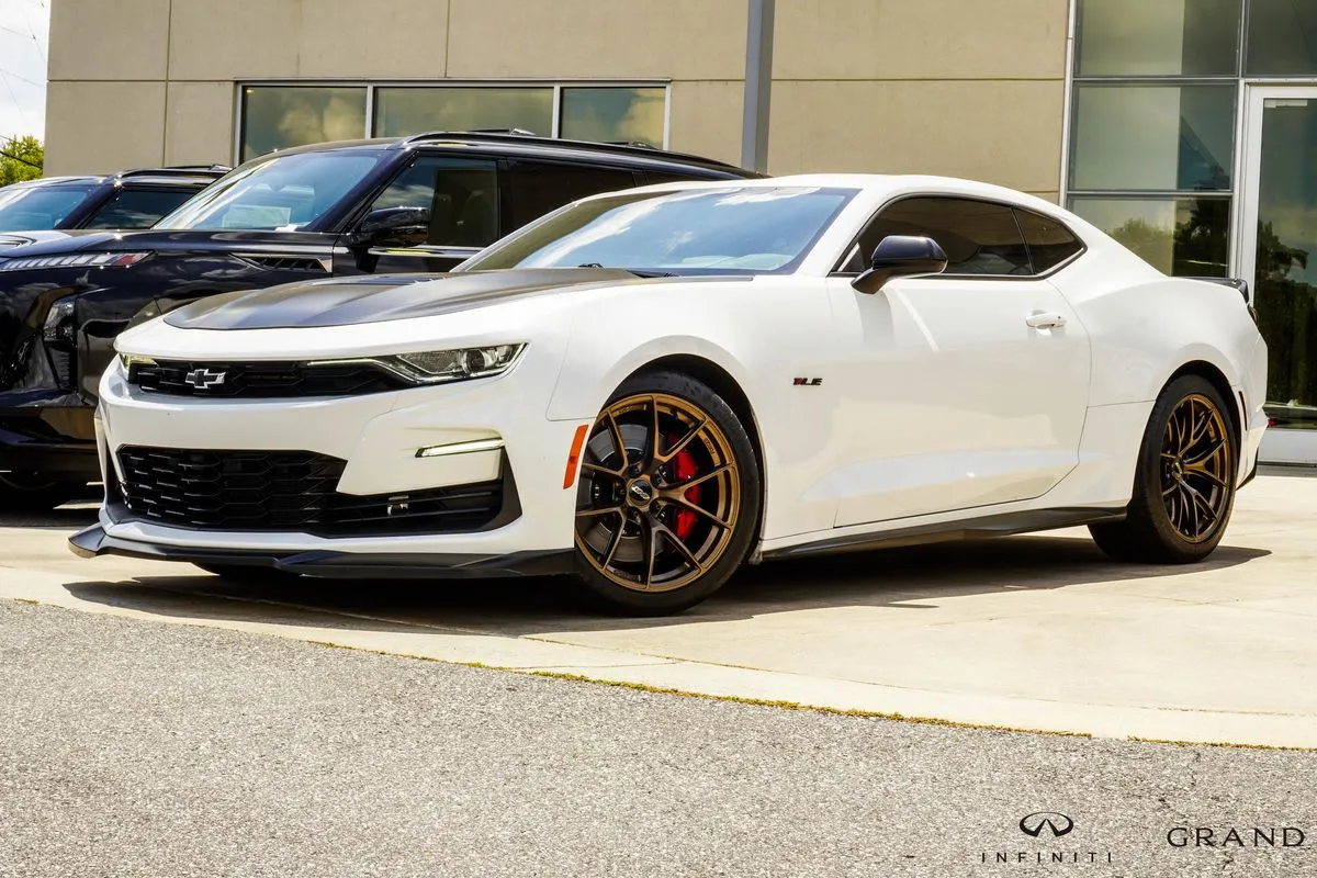 White 2021 Chevrolet Camaro SS for sale in Macon, GA