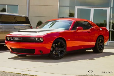 Red 2015 Dodge Challenger R/T for sale in Macon, GA