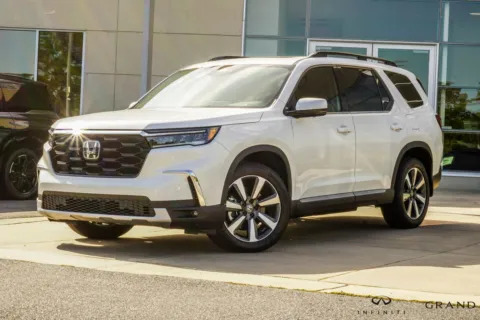 White 2025 Honda Pilot Elite for sale in Macon, GA