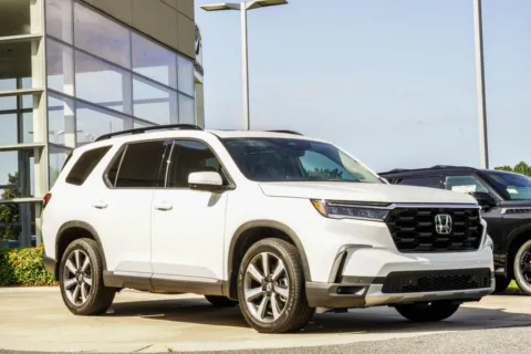 More photos of 2025 Honda Pilot Elite at Grand Infiniti of Macon, GA
