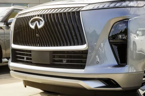 Photos of 2027 INFINITI QX80 LUXE for sale in Macon, GA at Grand Infiniti of Macon