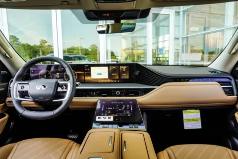 More photos of 2027 INFINITI QX80 LUXE at Grand Infiniti of Macon, GA