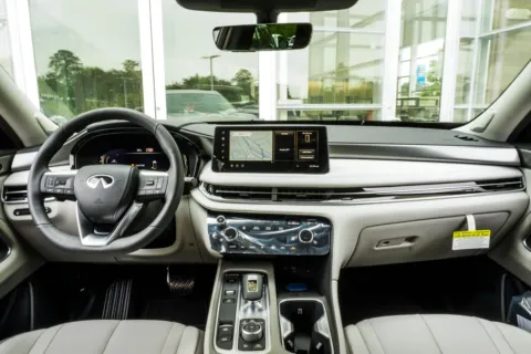 More photos of 2027 INFINITI QX60 LUXE at Grand Infiniti of Macon, GA