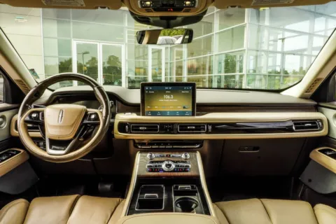 More photos of 2020 Lincoln Aviator Reserve at Grand Infiniti of Macon, GA