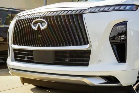 Photos of 2027 INFINITI QX80 LUXE for sale in Macon, GA at Grand Infiniti of Macon
