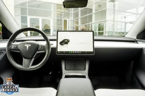 More photos of 2024 Tesla Model Y Long Range at Grand Infiniti of Macon, GA