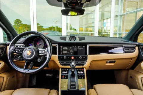 More photos of 2022 Porsche Macan at Grand Infiniti of Macon, GA