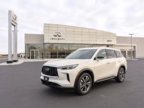 White 2023 INFINITI QX60 LUXE for sale in Macon, GA