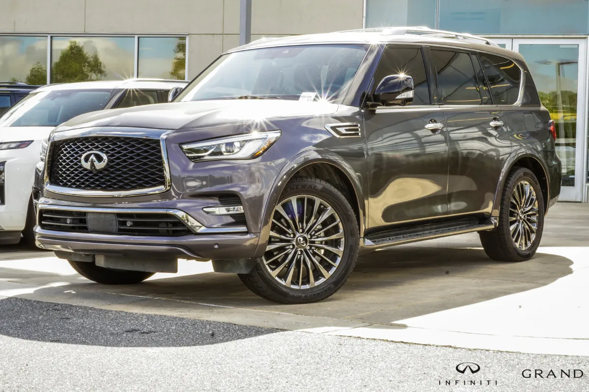 2024 INFINITI QX80 Sensory 4WD