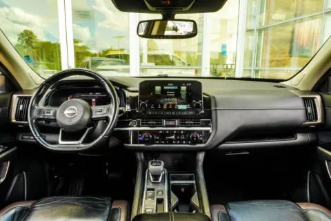 More photos of 2022 Nissan Pathfinder Platinum at Grand Infiniti of Macon, GA