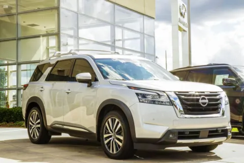 More photos of 2022 Nissan Pathfinder Platinum at Grand Infiniti of Macon, GA