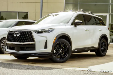 White 2027 INFINITI QX60 SPORT for sale in Macon, GA