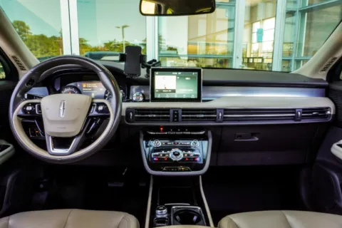 More photos of 2021 Lincoln Corsair Standard at Grand Infiniti of Macon, GA