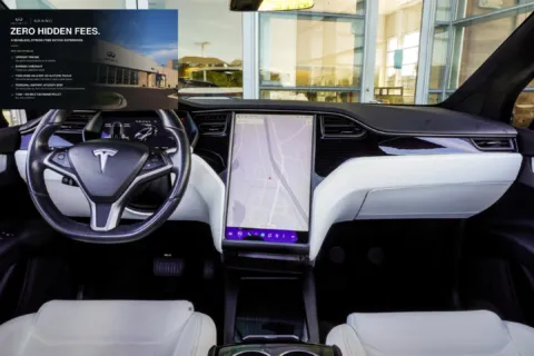More photos of 2020 Tesla Model X Long Range at Grand Infiniti of Macon, GA