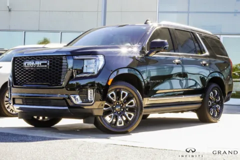 Black 2023 GMC Yukon Denali Ultimate for sale in Macon, GA