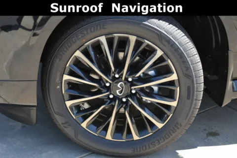 Another view of 2025 INFINITI QX80 AUTOGRAPH for sale in Macon, GA at Grand Infiniti of Macon