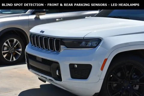 Photos of 2022 Jeep Grand Cherokee Overland for sale in Macon, GA at Grand Infiniti of Macon