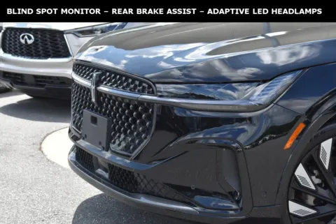 Photos of 2024 Lincoln Nautilus Reserve for sale in Macon, GA at Grand Infiniti of Macon