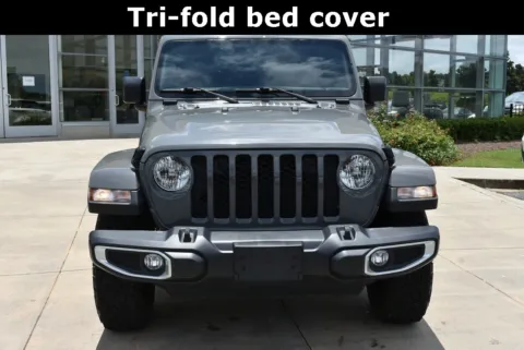 More photos of 2023 Jeep Gladiator Texas trail at Grand Infiniti of Macon, GA