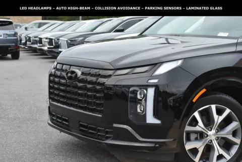 Photos of 2024 Hyundai Palisade Calligraphy Night Edition for sale in Macon, GA at Grand Infiniti of Macon