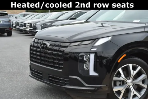 Photos of 2024 Hyundai Palisade Calligraphy Night Edition for sale in Macon, GA at Grand Infiniti of Macon