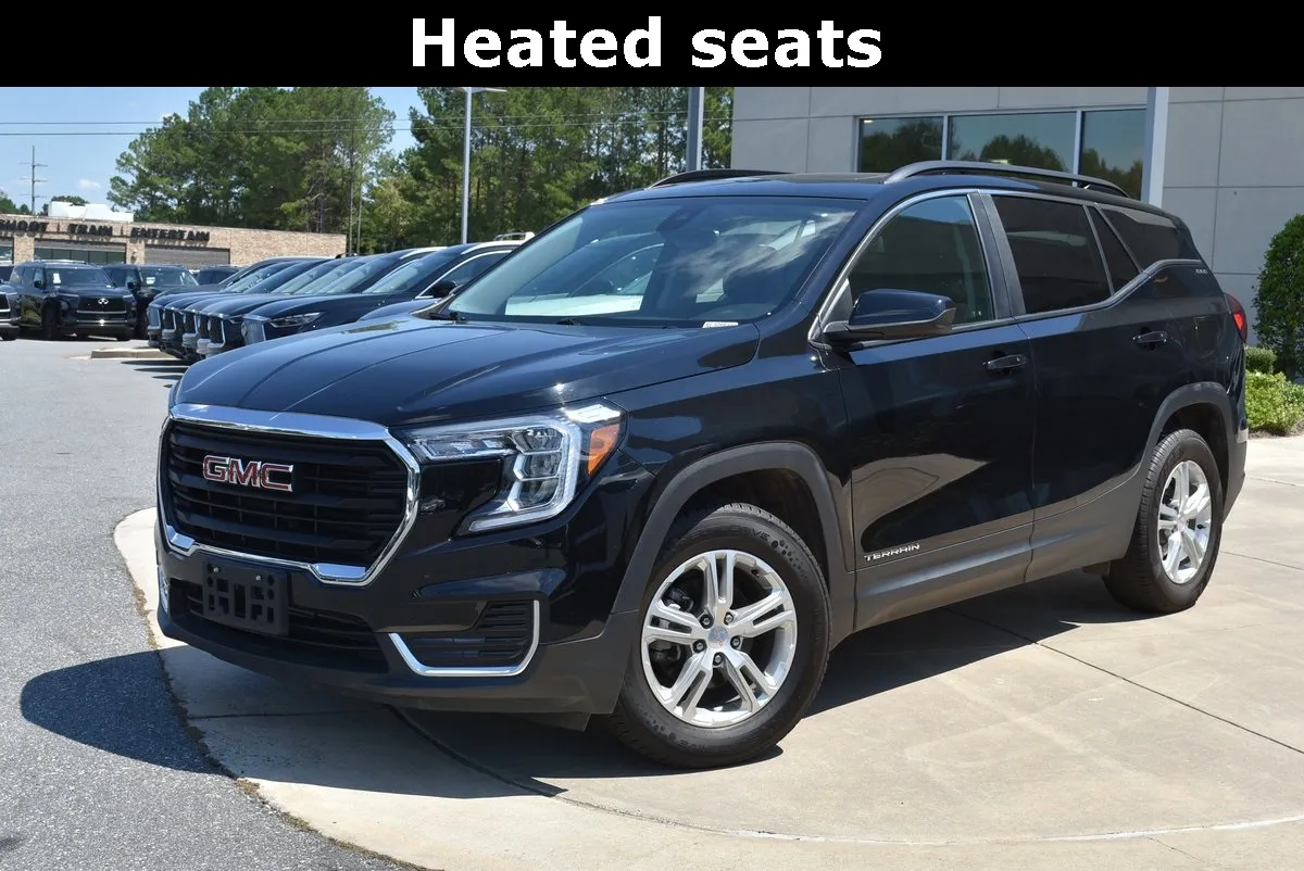 Black 2022 GMC Terrain SLE for sale in Macon, GA