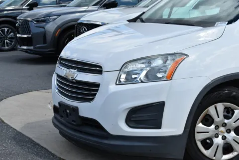 Photos of 2016 Chevrolet Trax LS for sale in Macon, GA at Grand Infiniti of Macon