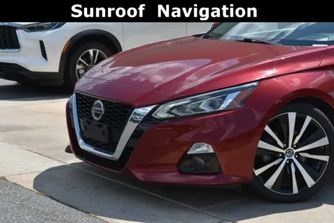 Photos of 2020 Nissan Altima 2.5 Platinum for sale in Macon, GA at Grand Infiniti of Macon