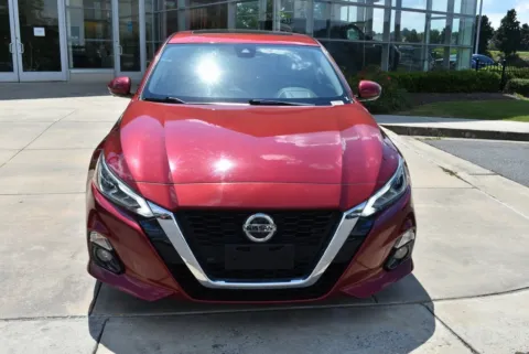 More photos of 2020 Nissan Altima 2.5 Platinum at Grand Infiniti of Macon, GA
