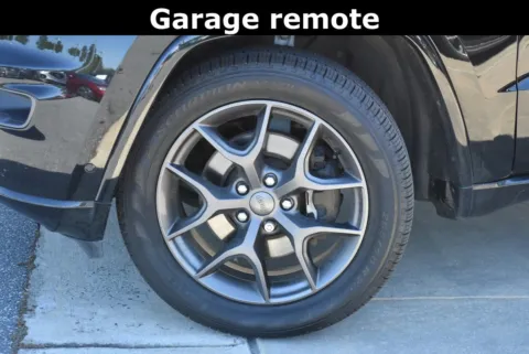 Another view of 2021 Jeep Grand Cherokee 80th Anniversary Edition for sale in Macon, GA at Grand Infiniti of Macon