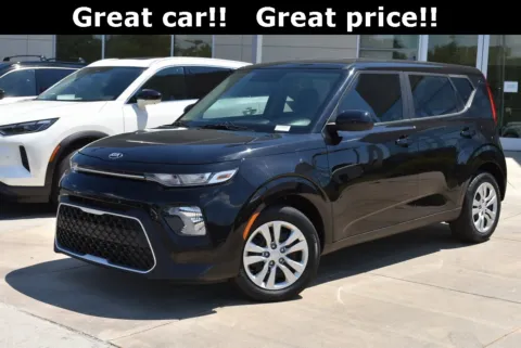 Black 2020 Kia Soul LX for sale in Macon, GA
